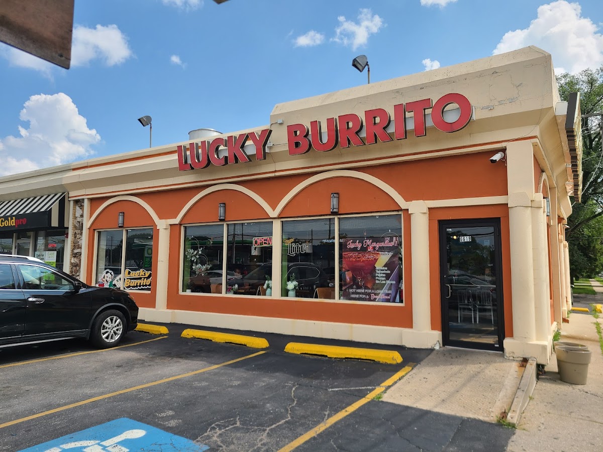 Lucky Burrito-1